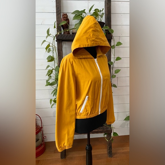 Forever 21: Mustard Orange and White Bomber Cropped Jacket - Picture 12 of 17